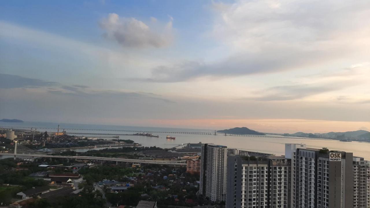 Woodsbury Suites Ikea House Butterworth Penang Esterno foto