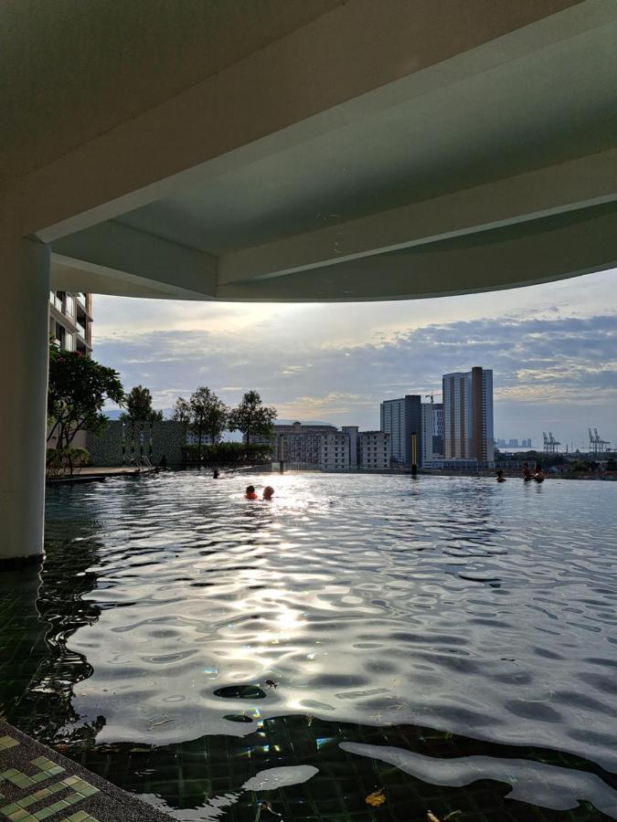 Woodsbury Suites Ikea House Butterworth Penang Esterno foto
