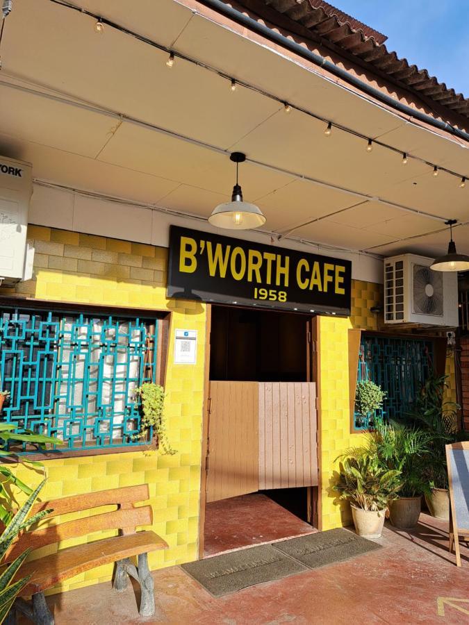 Woodsbury Suites Ikea House Butterworth Penang Esterno foto