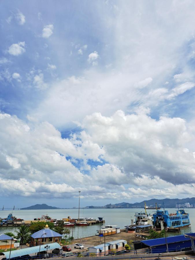 Woodsbury Suites Ikea House Butterworth Penang Esterno foto